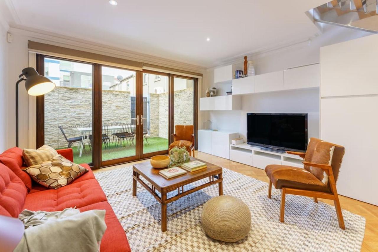 Casa de férias Farrah Designer Three Bedroom Carlton