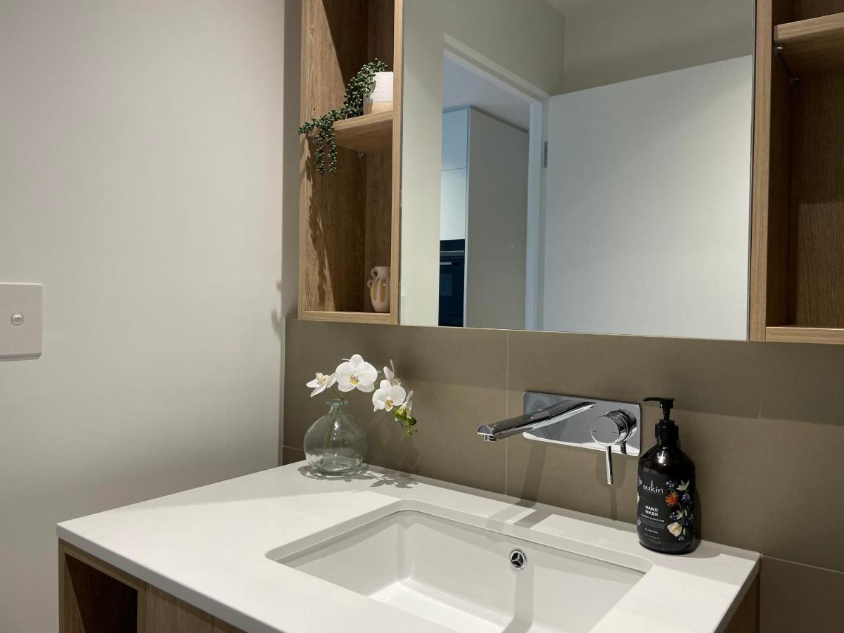 Serenity Stayz - 3 Bedroom In Cbd Apartment *