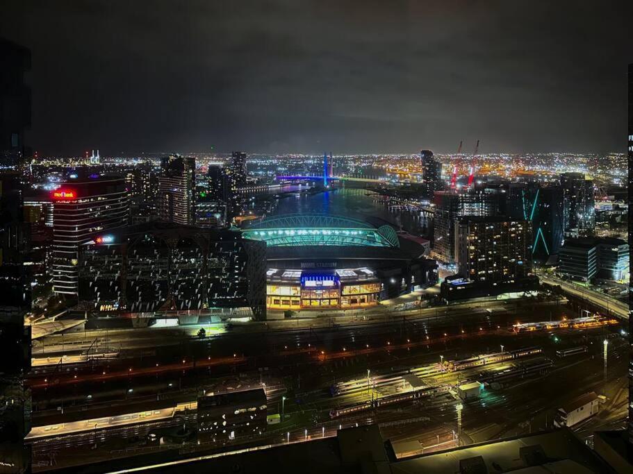 Apartment Marvellous 2-bed High-rise: Amazing Views, Free Parking Melbourne