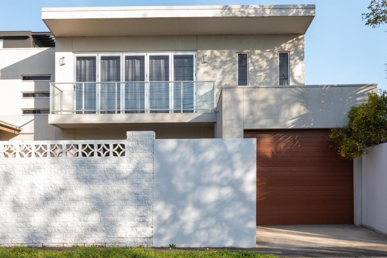 Elwood Star- Beachside Retreat Holiday home *