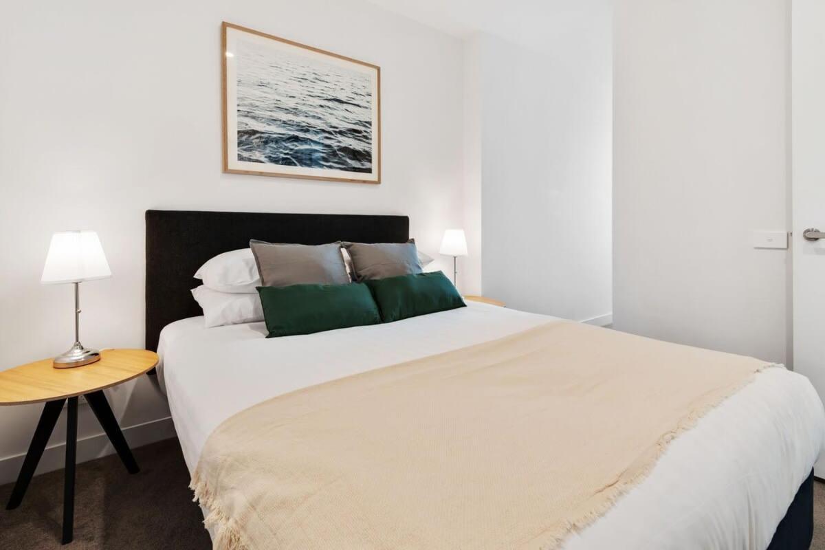 Stylish With Views & Entertaining Areas Apartamento Melbourne