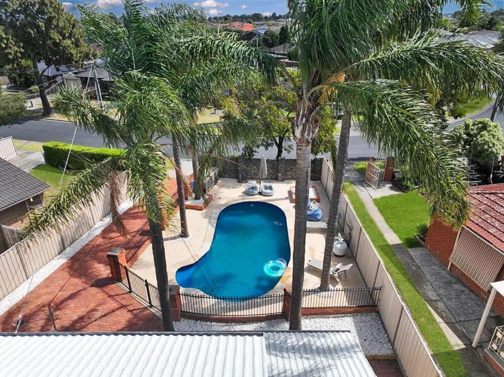 Evies White House Oasis I Pool & Close To Airport * Melbourne