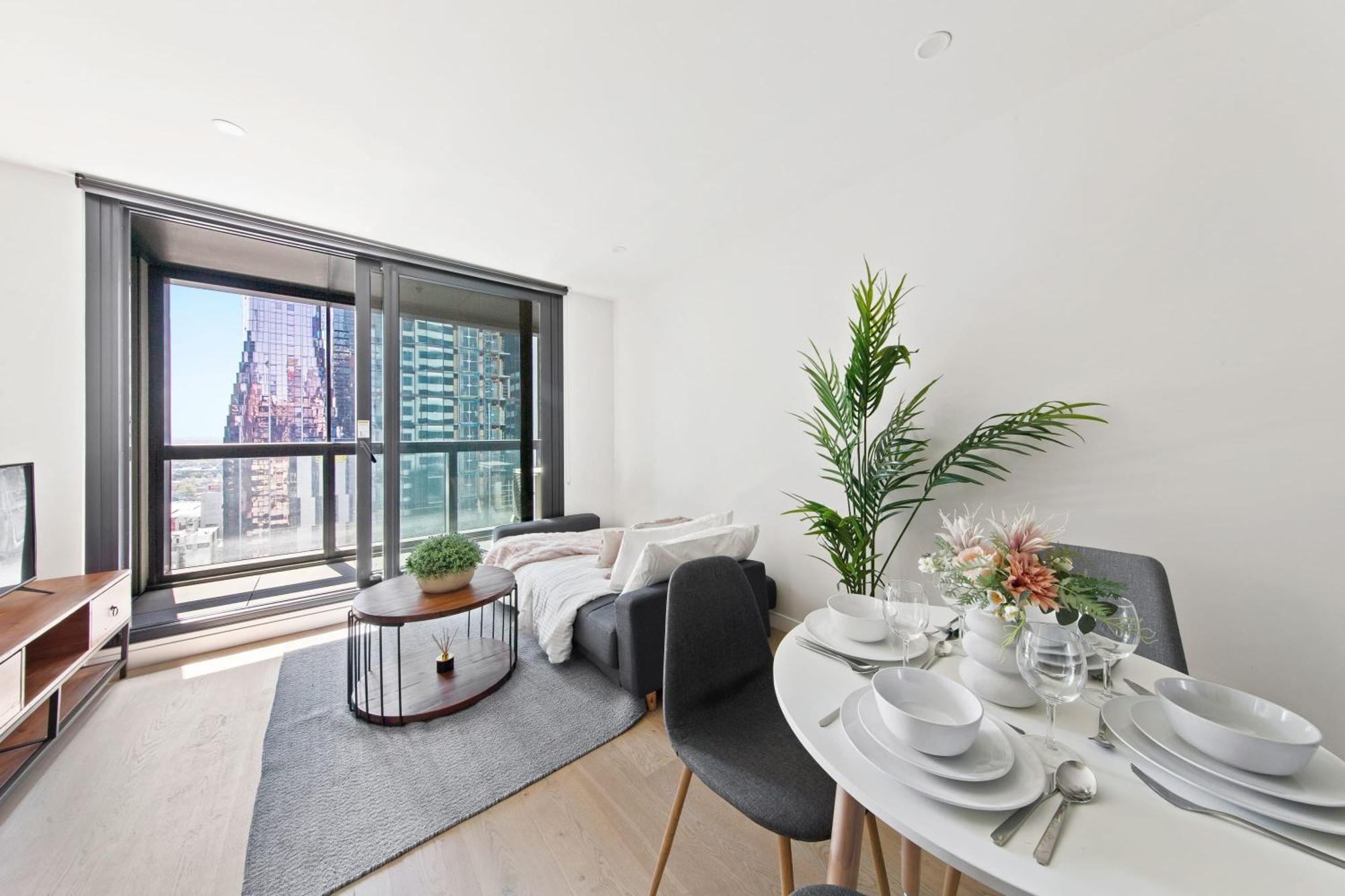 Comfy 2br Next To Views