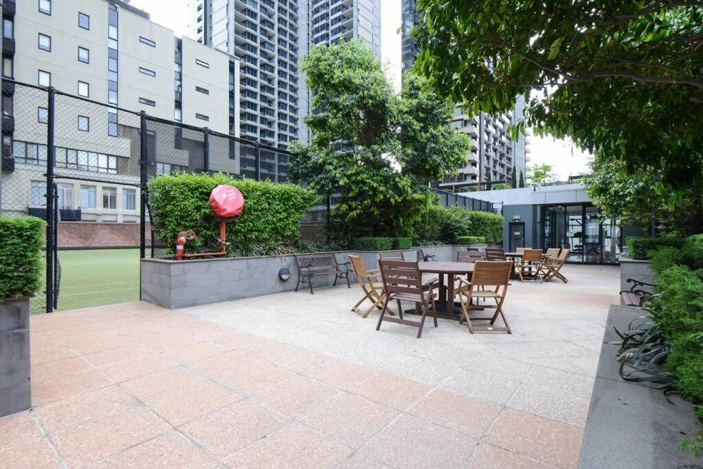 Amazing Colourful Pad With Style Facilities Apartment