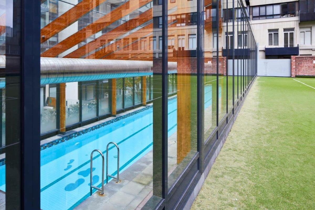 Cbd With A C Balcony & Pool Apartamento