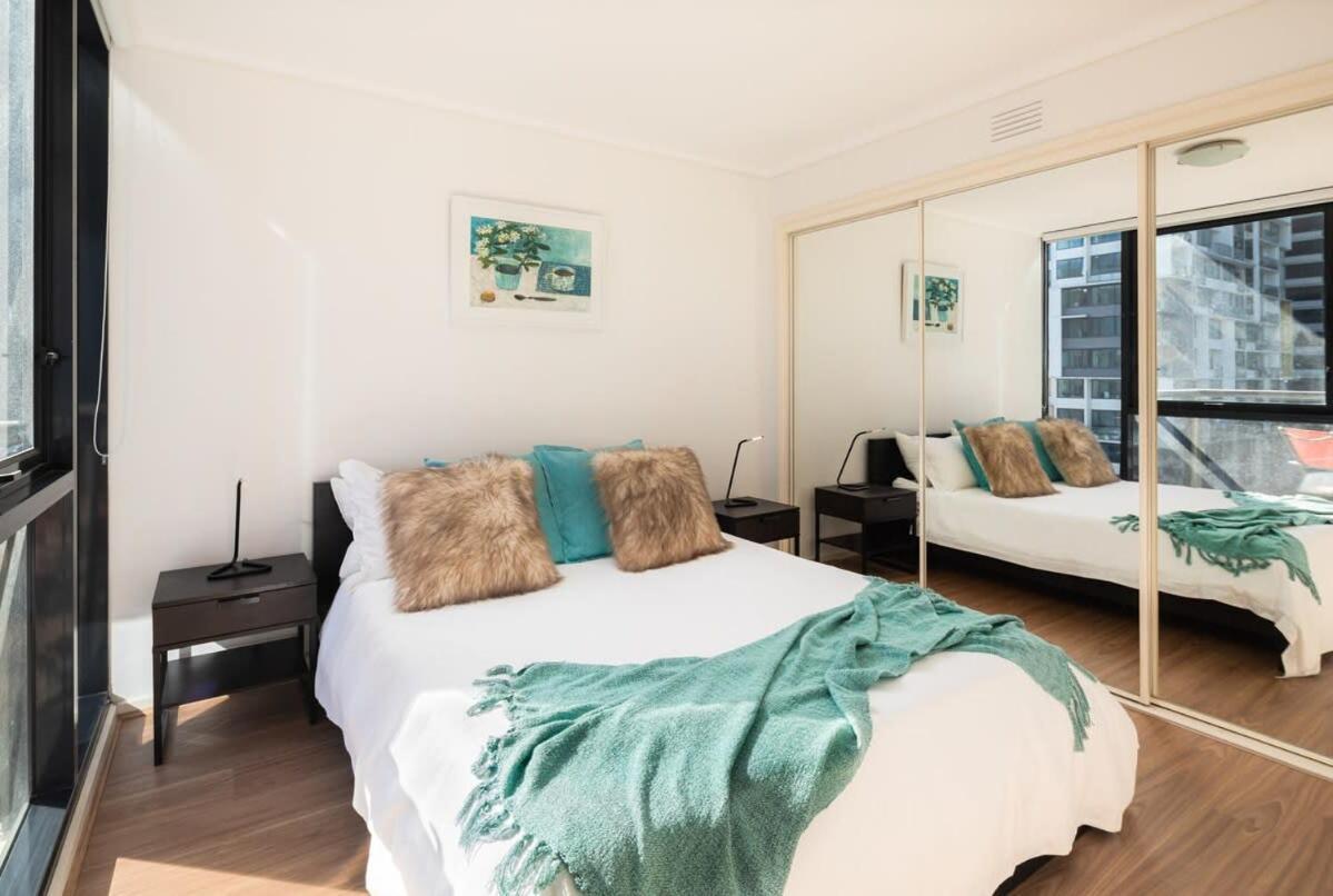 Apartamento Cbd With A C Balcony & Pool Melbourne