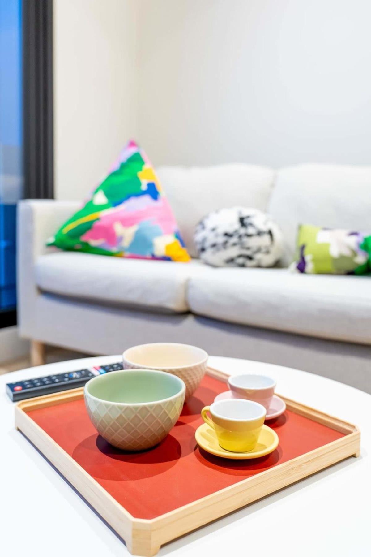 Modern 2b Bayviews*pool*gym Apartment Melbourne