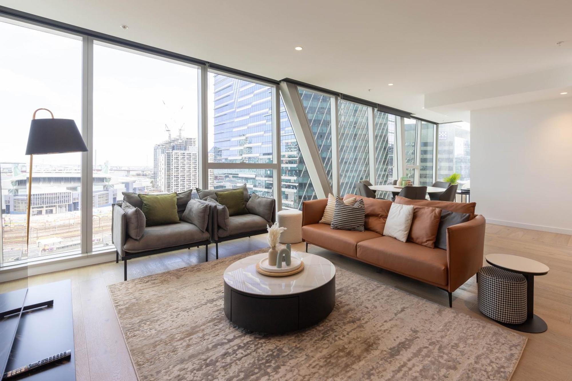 Supreme Sub-penthouse 3 Bedroom In Cbd *