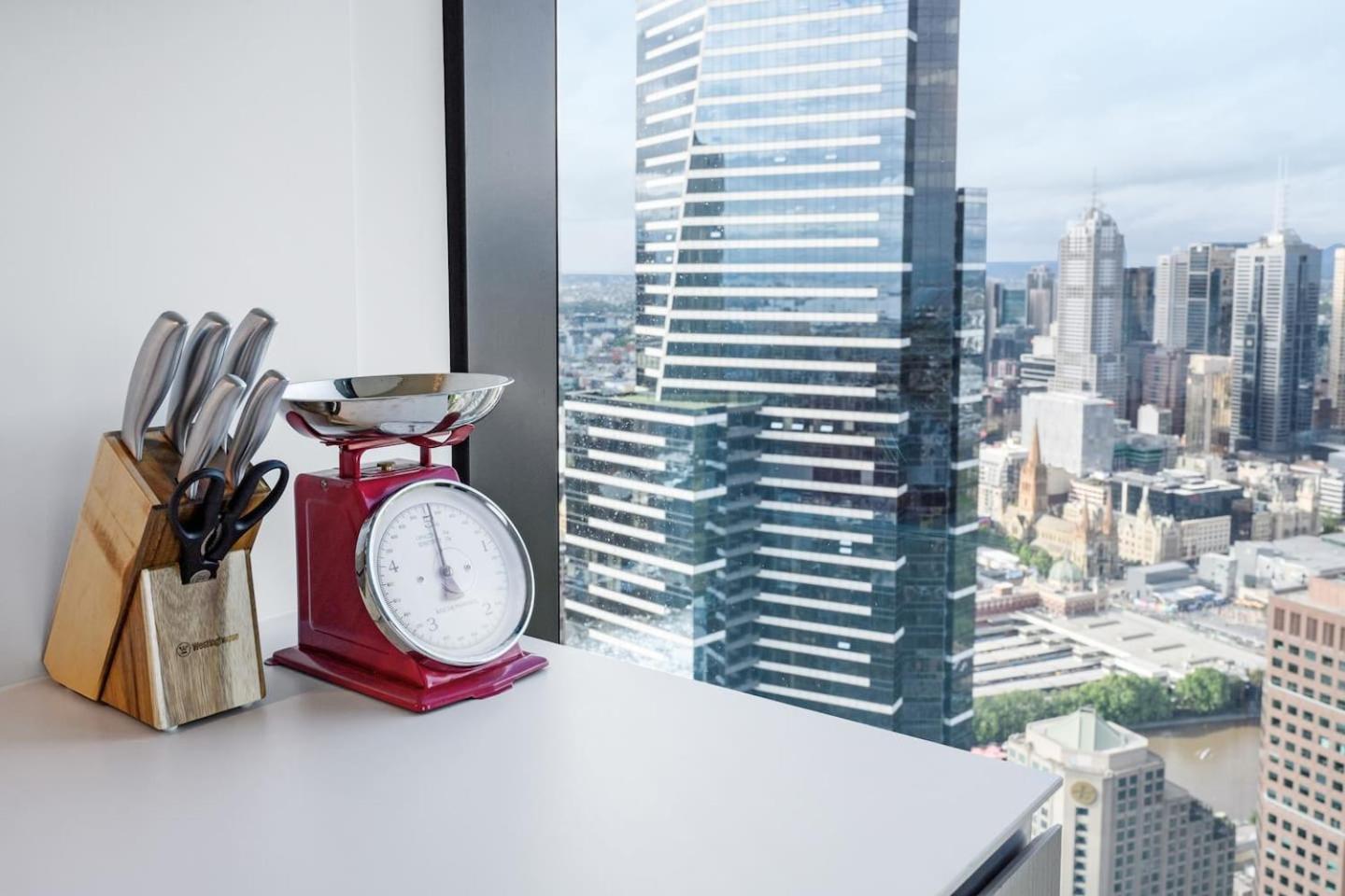 Olive Alcove - A Sweeping Skyline Sanctuary Near Cbd *