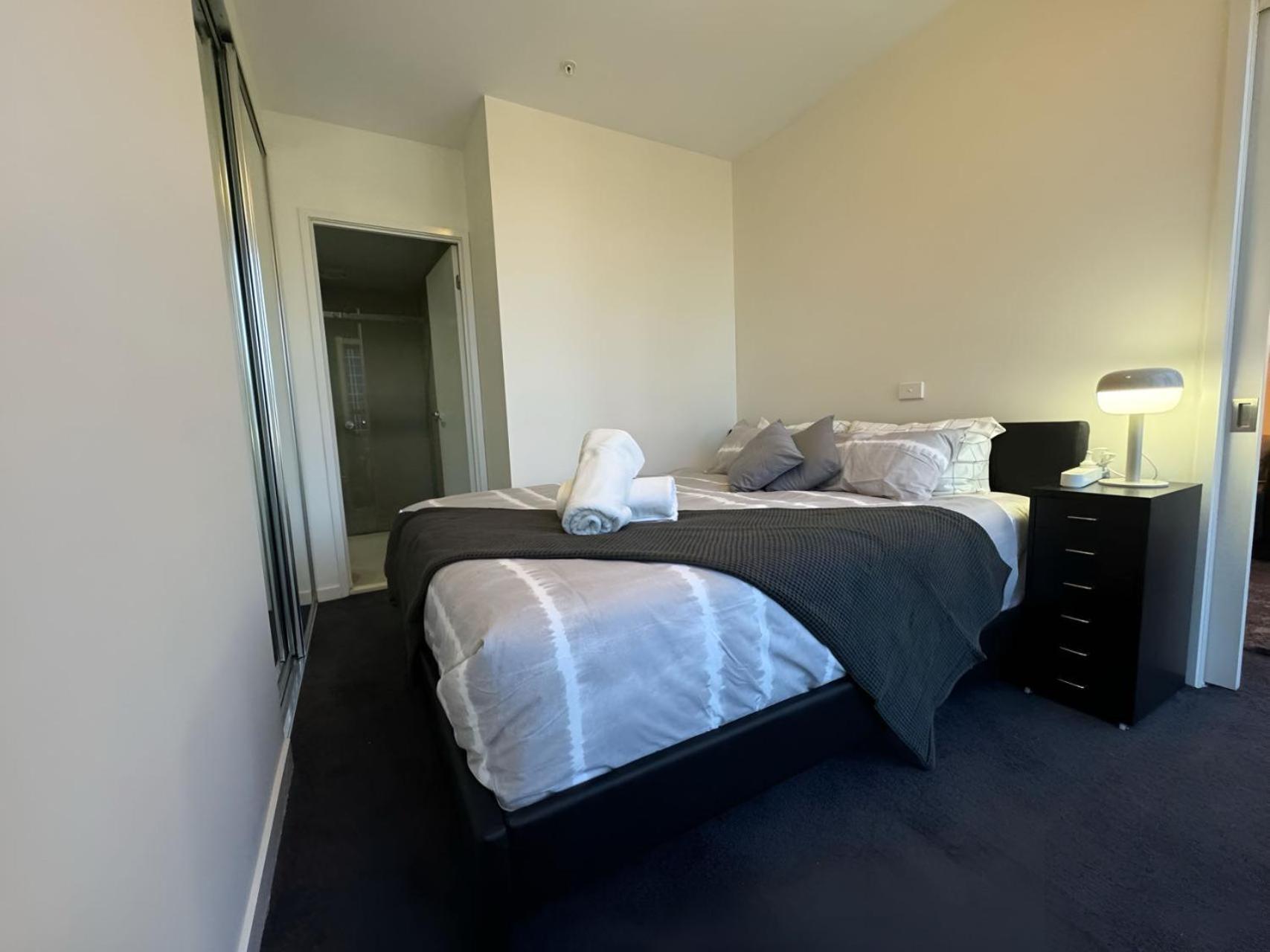 Luxury Premium 568 Collins St *