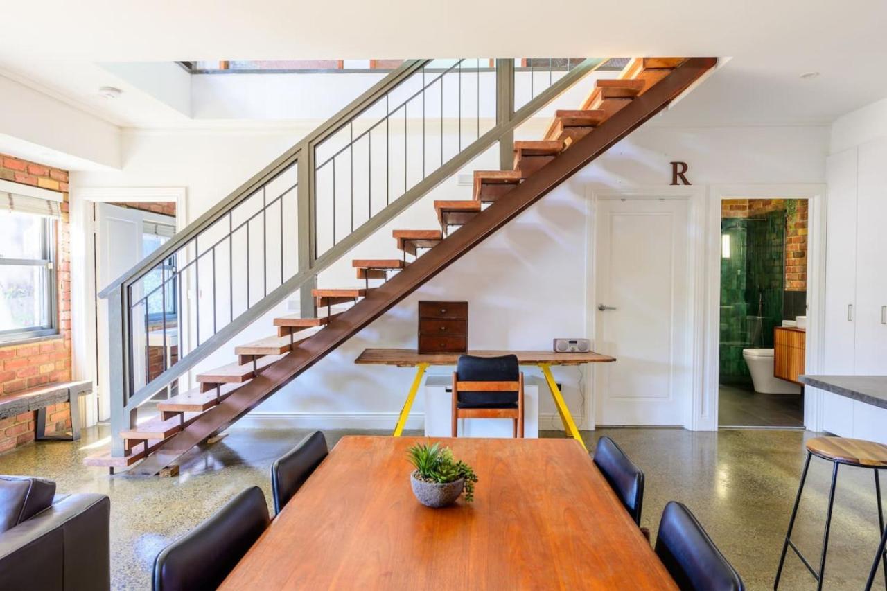 Soho, Warehouse Style Holiday home Melbourne