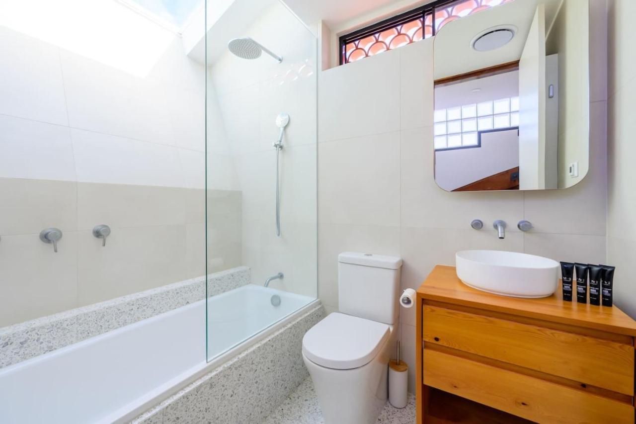Soho, Warehouse Style Holiday home Melbourne