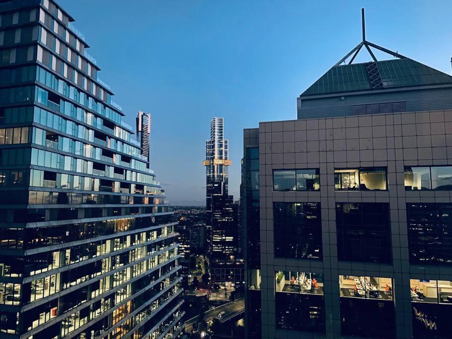 Apartment Superb Cityview 2b2b Cbd With Gym