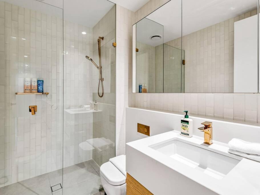 Superb Cityview 2b2b Cbd With Gym
