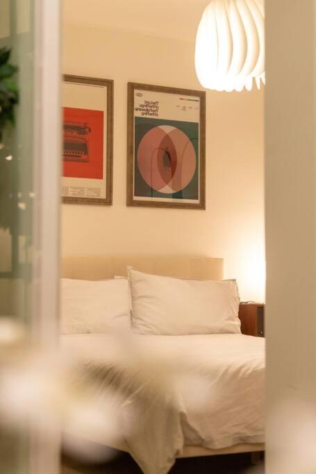 Loft On Collins/swanston - 2 Storey - 2 Bed 2 Bath Apartment *