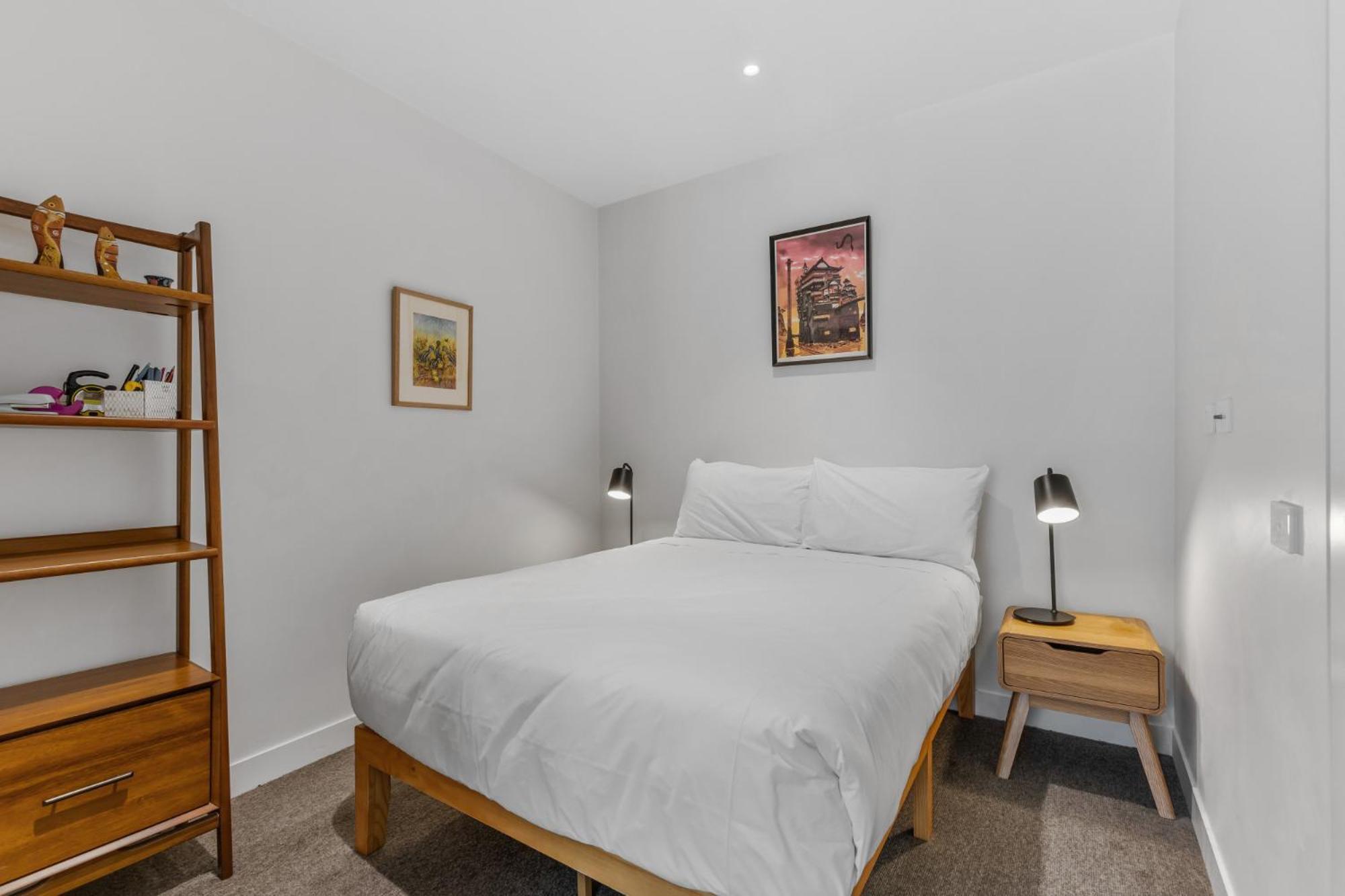 Lovely & Quiet 2-bed In The Heart Of Carlton