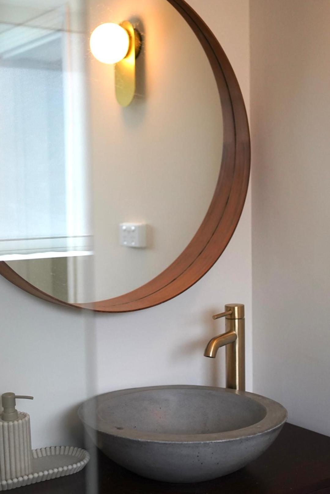 Apartment Boutique Stylish 3 Bedroom Family In With Parking *