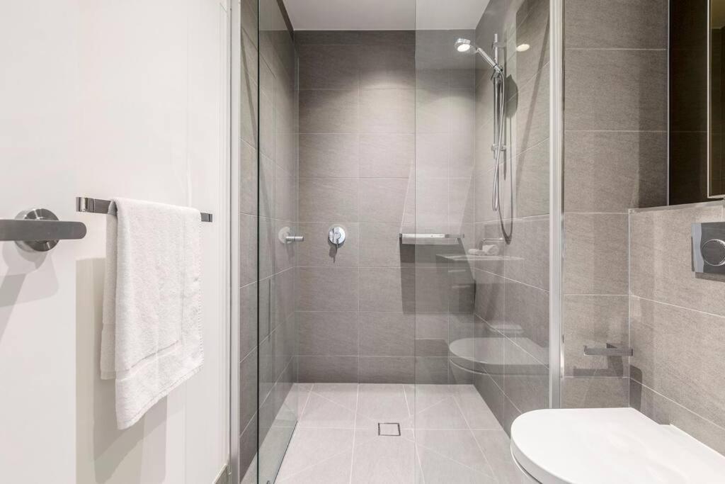 Apartment Brand New In Cbd Area! 71sqm, View