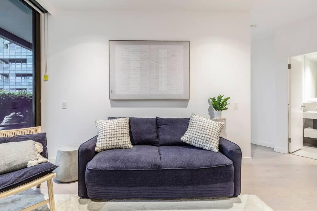 Brand New In Cbd Area! 71sqm, View Apartment *