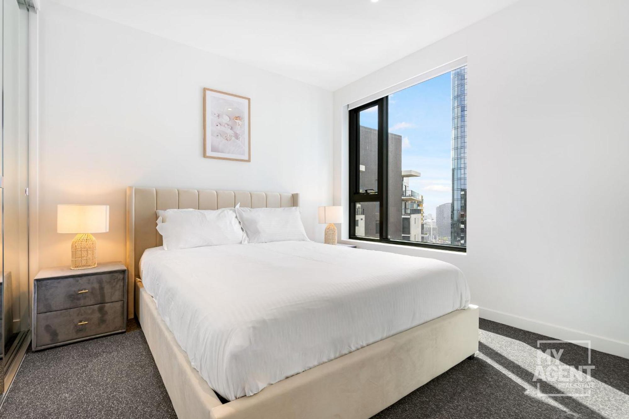 2 Bedroom In Southbanks Stature Building Apartment *
