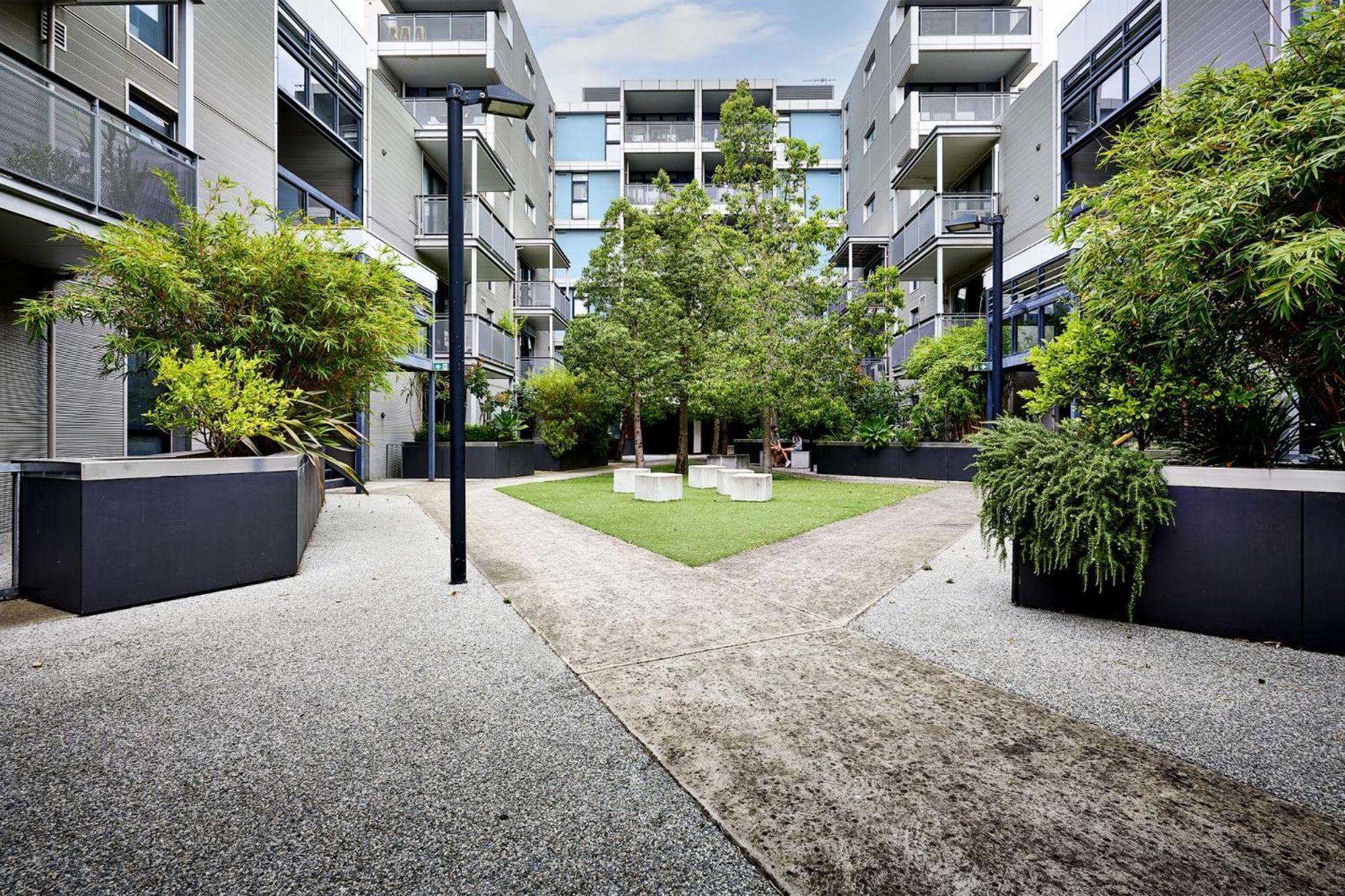 Awe Inspiring View On The Citys Doorstep Apartment
