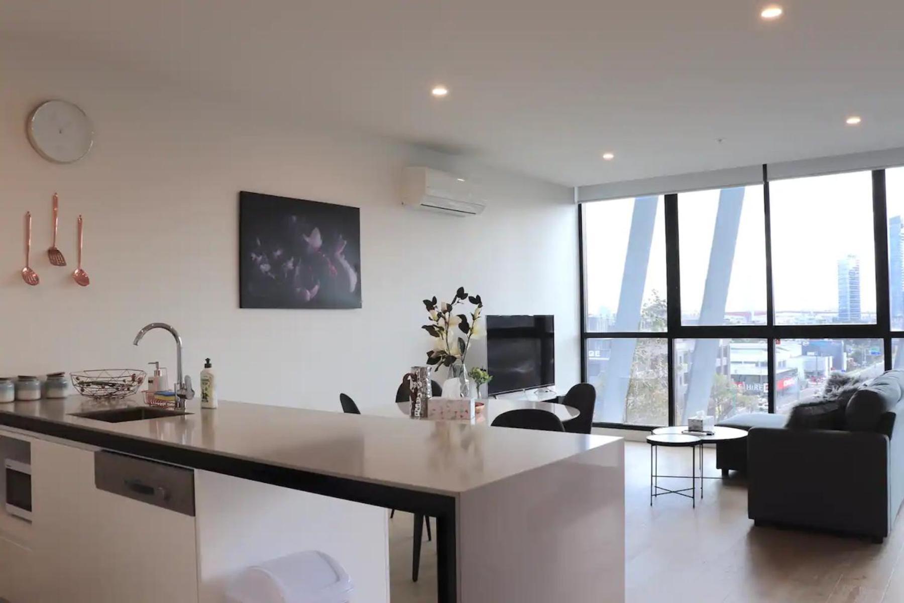 1 Brm 1 Bath, South Melbourne, Spacious, Balcony Melbourne