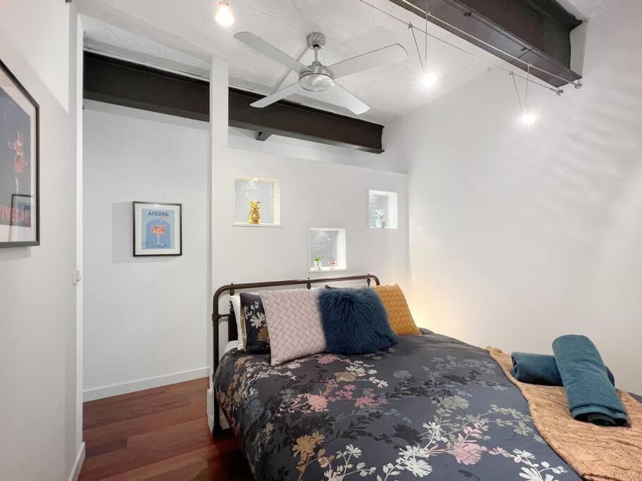Apartment Warehouse Conversion Set 100 Metres From Bridge Rd *