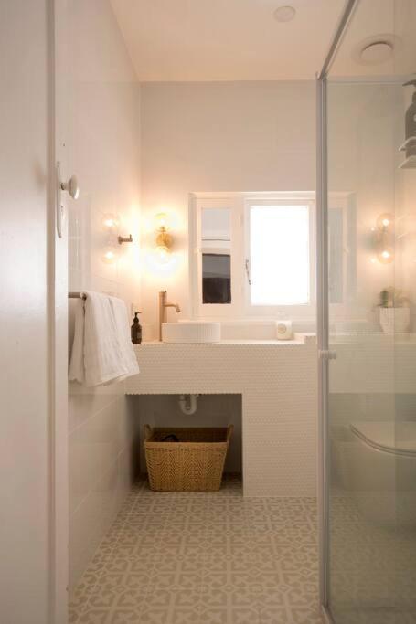 Richmond Delights - 4 Bedrooms And A Big Backyard Melbourne