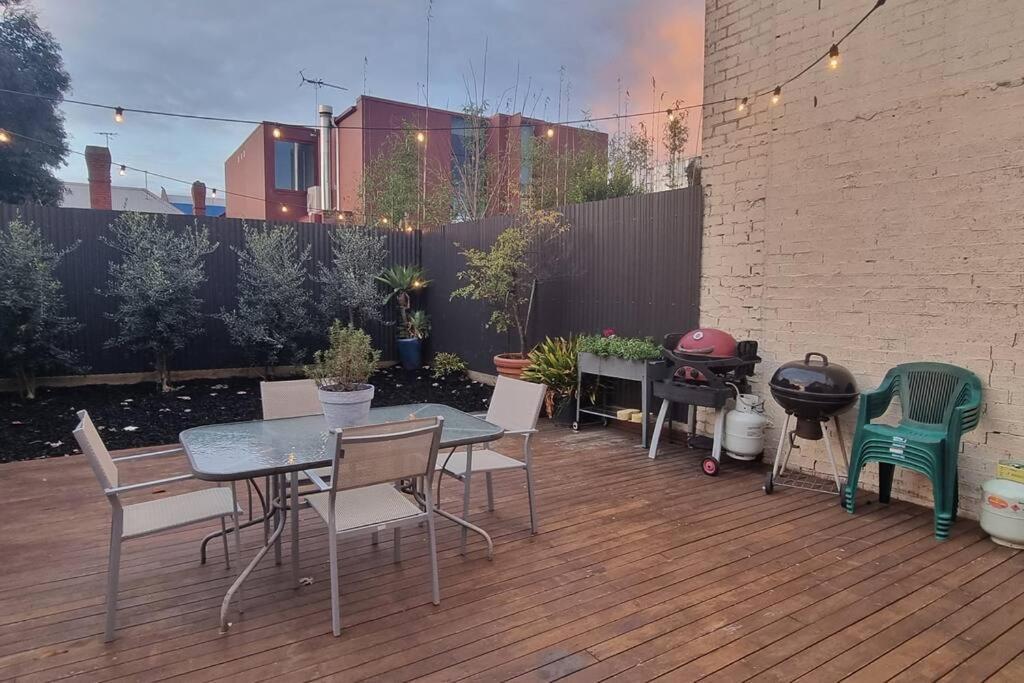 Richmond Delights - 4 Bedrooms And A Big Backyard Melbourne