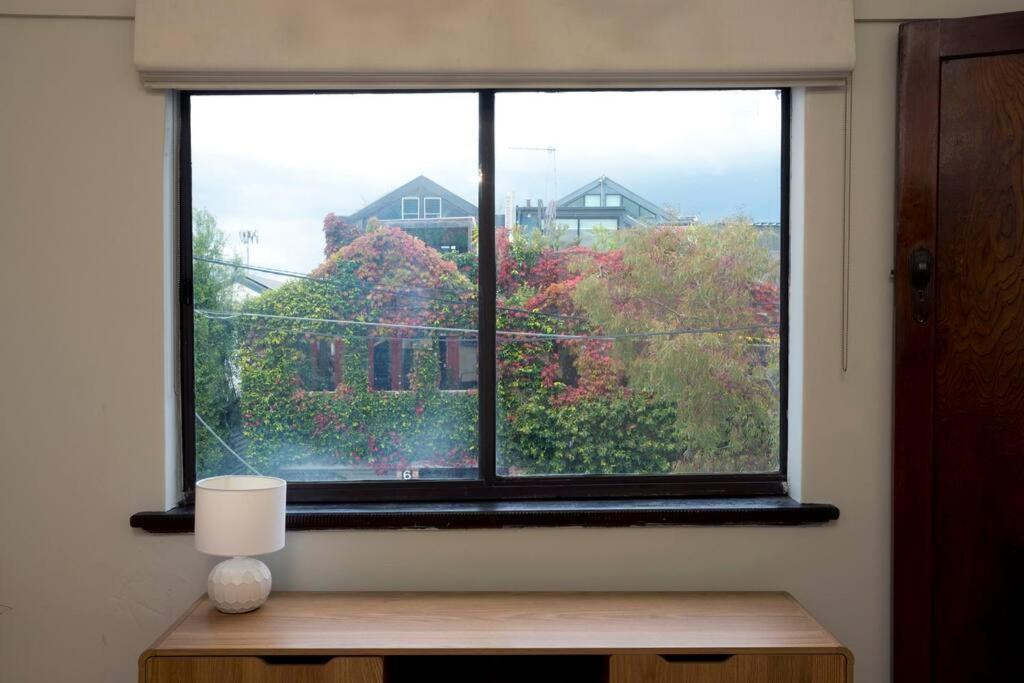 Richmond Delights - 4 Bedrooms And A Big Backyard Melbourne