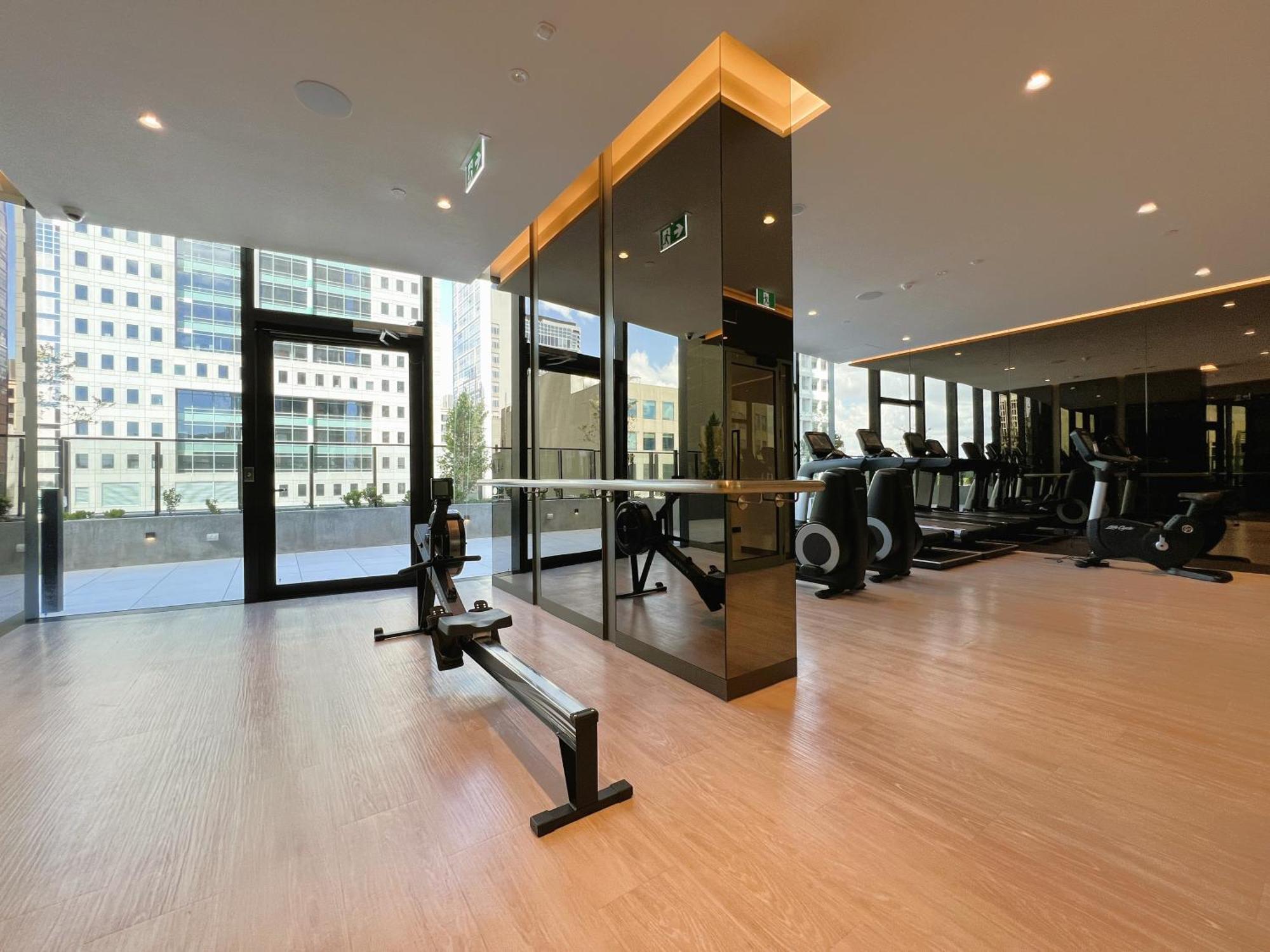 1 Brm 1 Bath, Southern Cross Station, Flagstaff Apartment Melbourne
