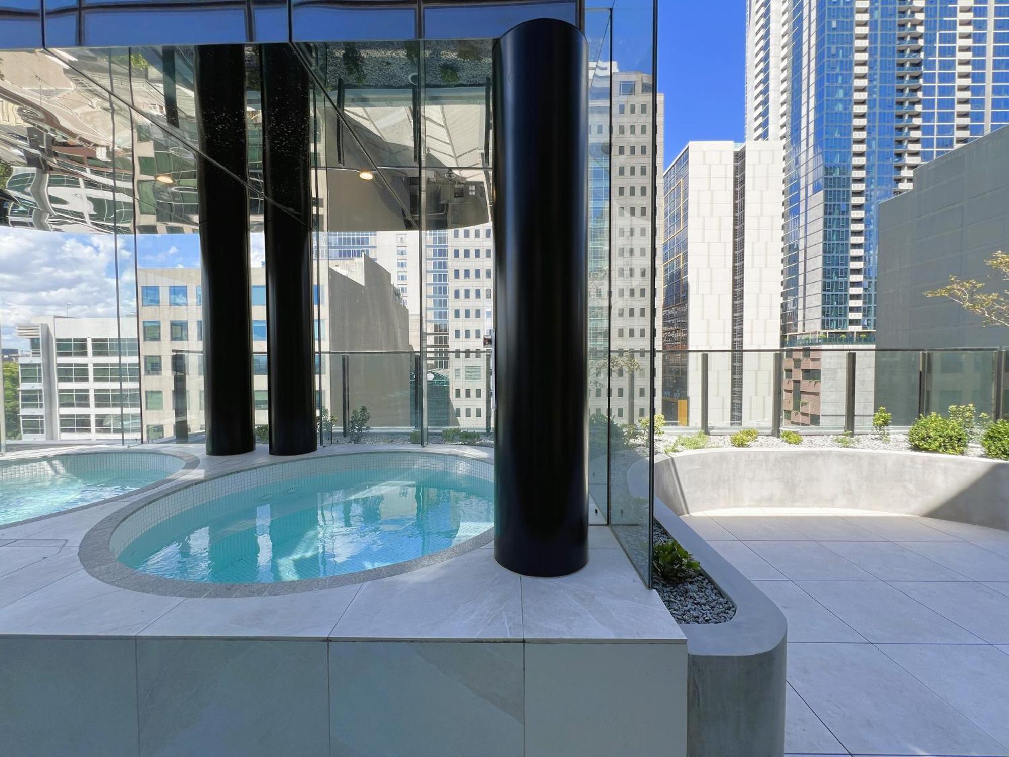 1 Brm 1 Bath, Southern Cross Station, Flagstaff Apartment *
