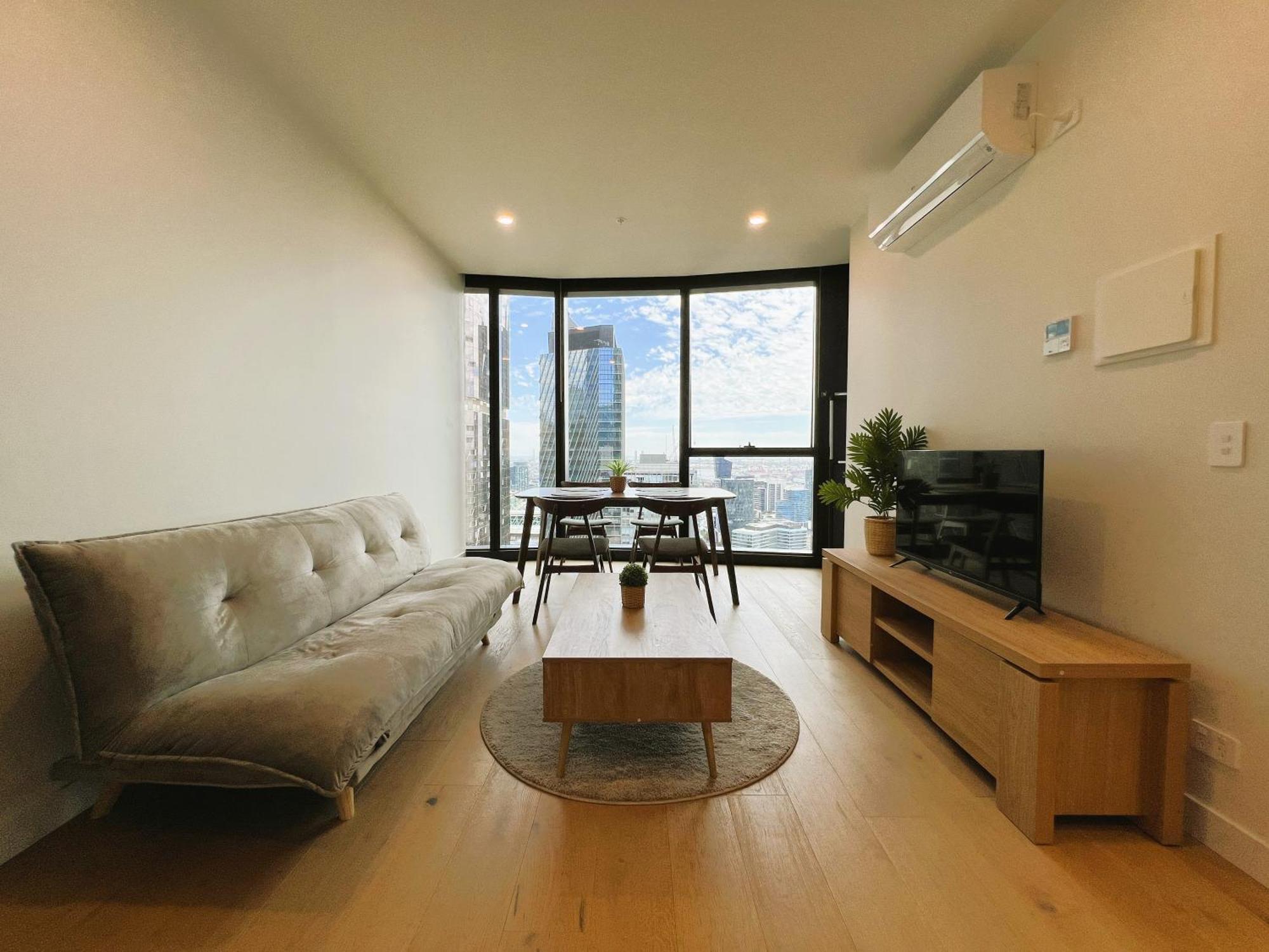 1 Brm 1 Bath, Southern Cross Station, Flagstaff Melbourne