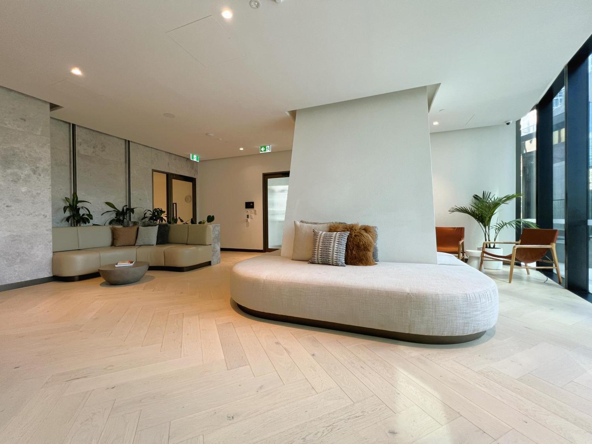 Apartment 1 Brm 1 Bath, Southern Cross Station, Flagstaff Melbourne