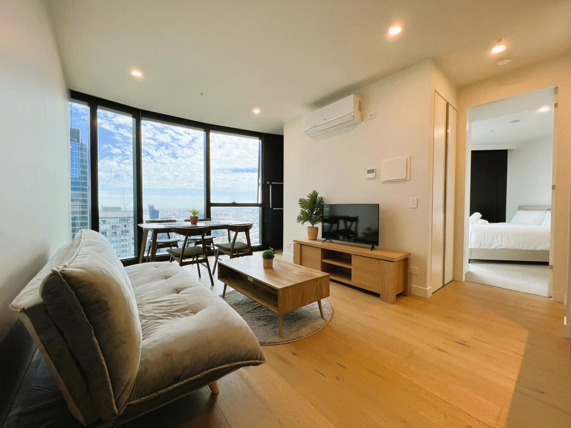 1 Brm 1 Bath, Southern Cross Station, Flagstaff Apartment Melbourne