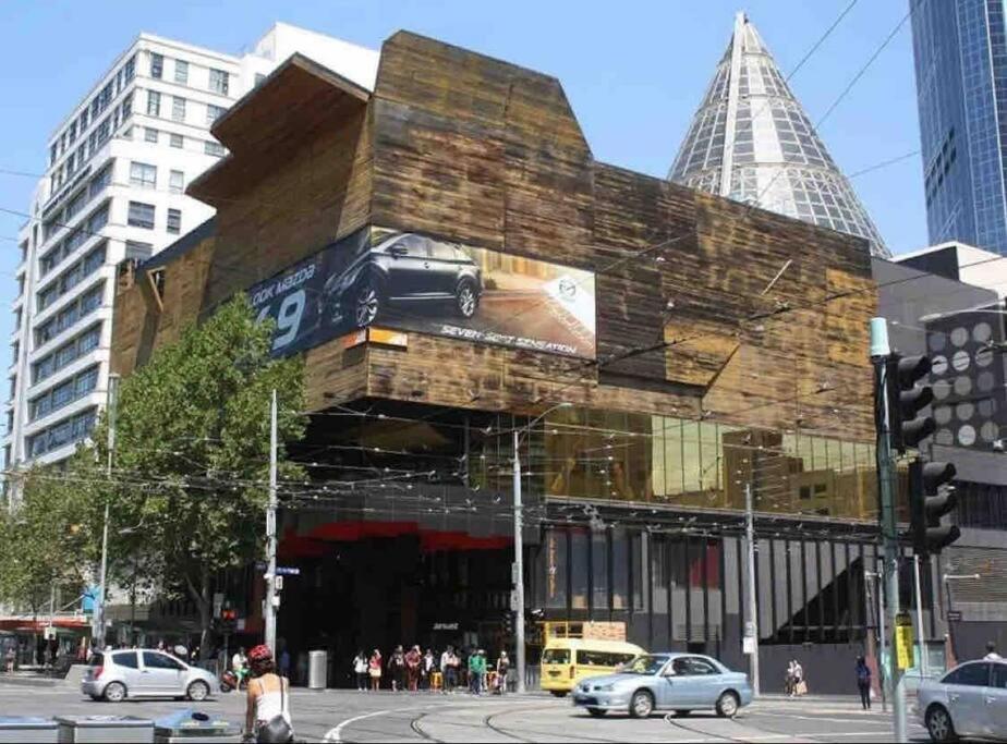 “urban Oasis ” Emporium ,free Parking Apartment *