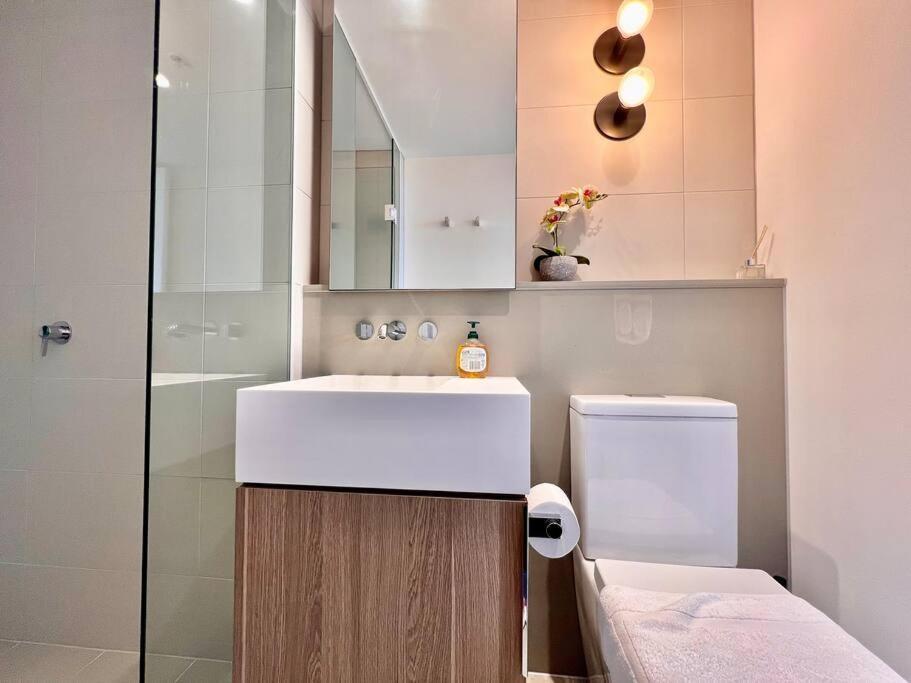 Sky High 2 Bedrooms
