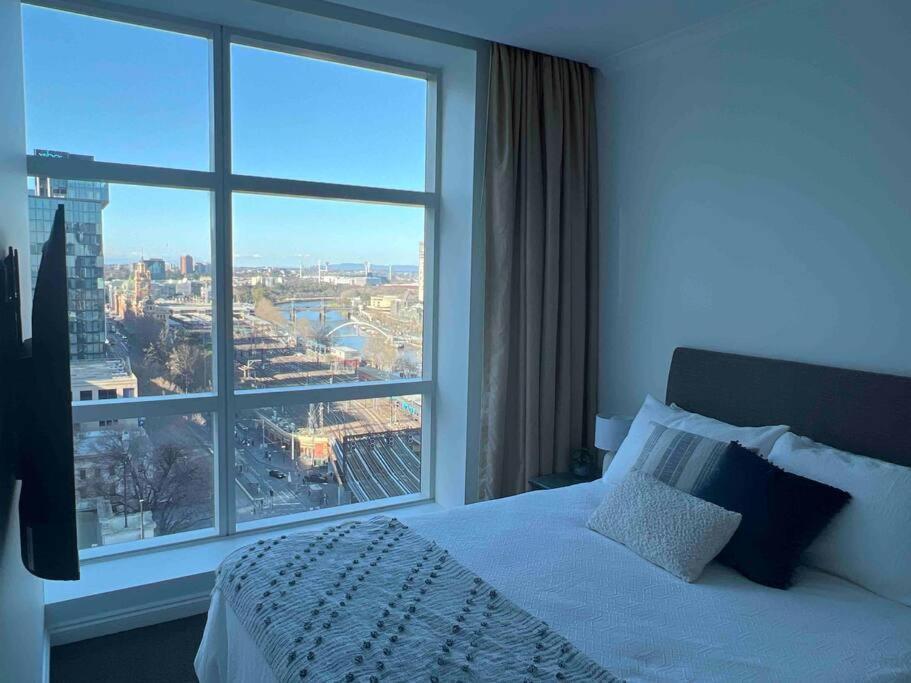 Apartment Exclusive Cbd Riverviews - Parkingonsite *
