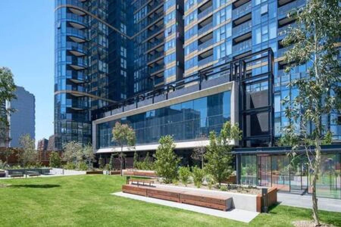 35d Stunning 2br Abnb-style Yarra View With Free Parking