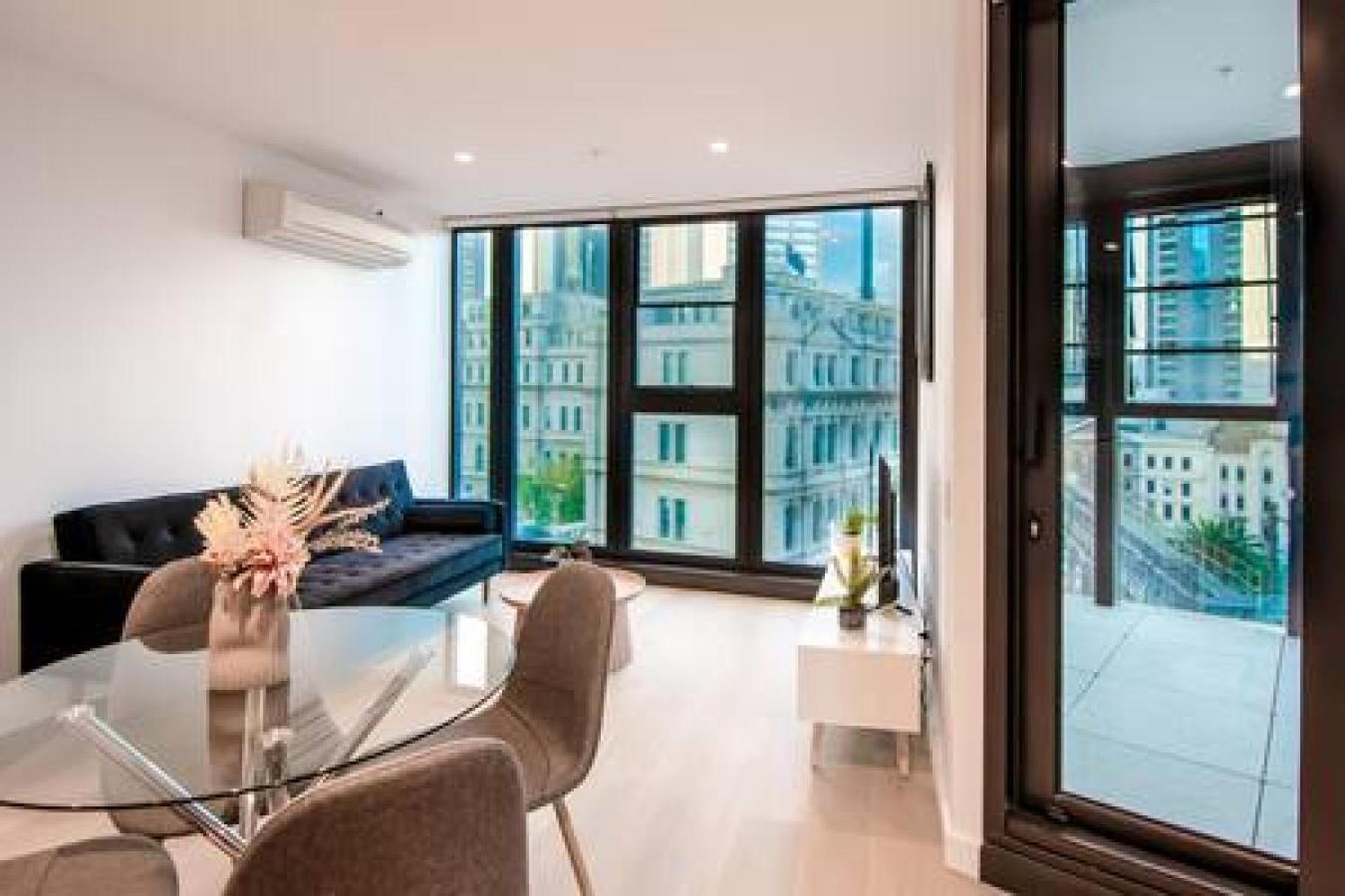 Holiday home 35d Stunning 2br Abnb-style Yarra View With Free Parking