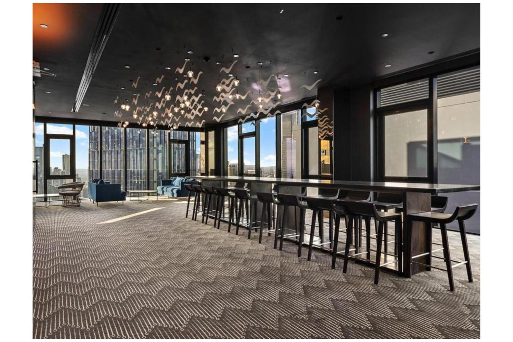 High-rise Platinum Tower