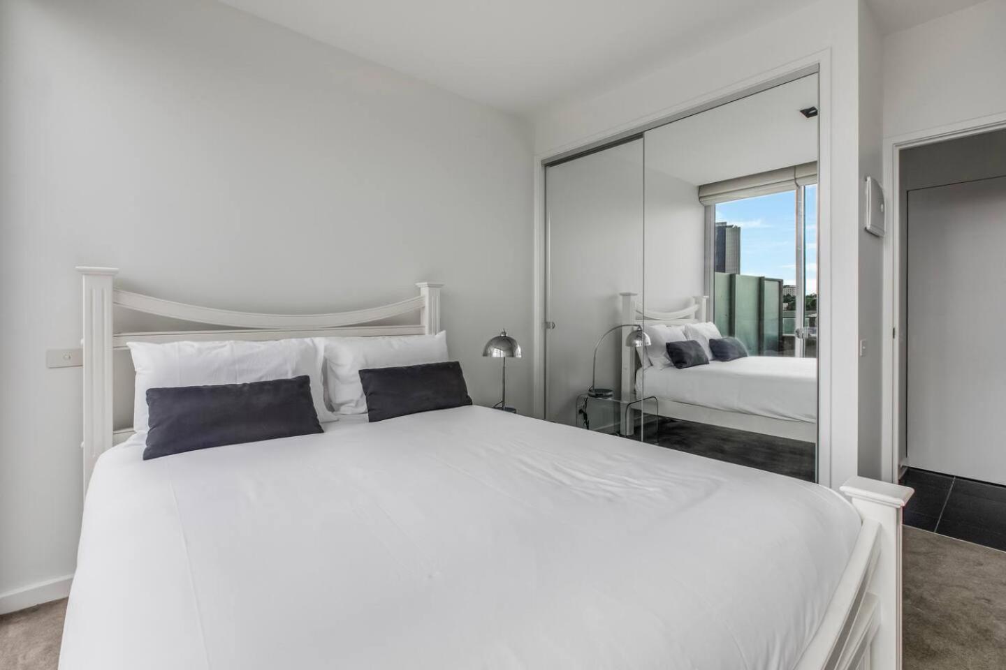 'swanston Central' Wellness-infused Living * Melbourne
