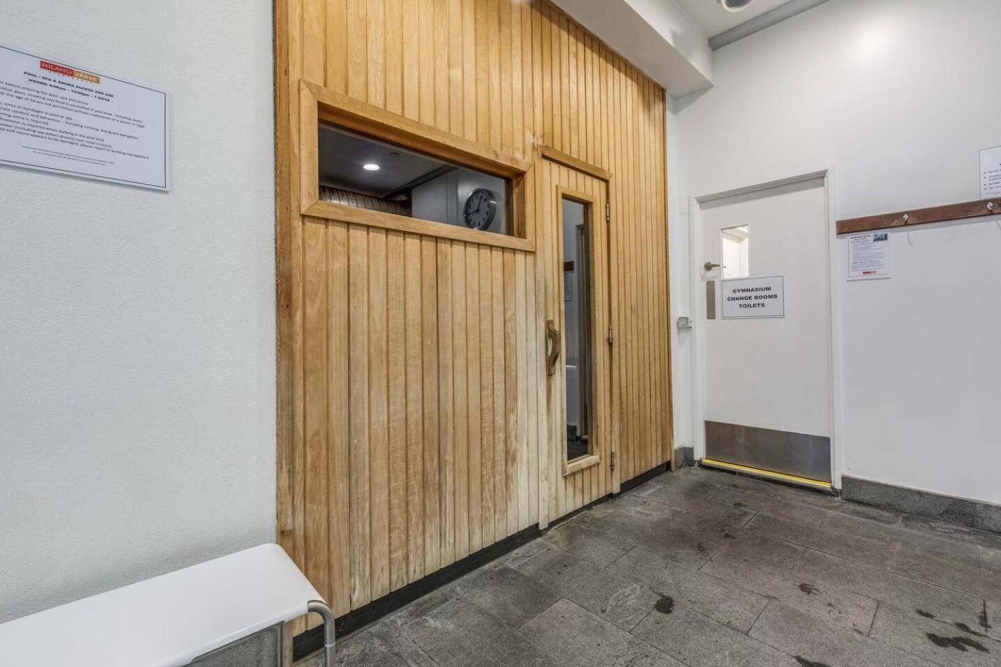 Apartment 'swanston Central' Wellness-infused Living