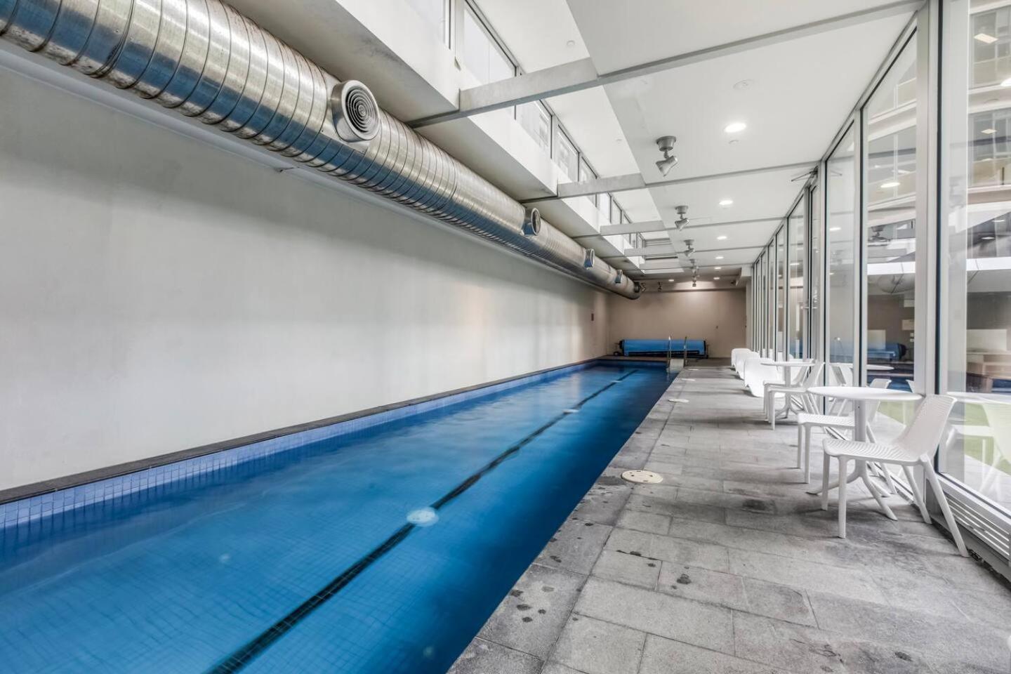 Apartment 'swanston Central' Wellness-infused Living