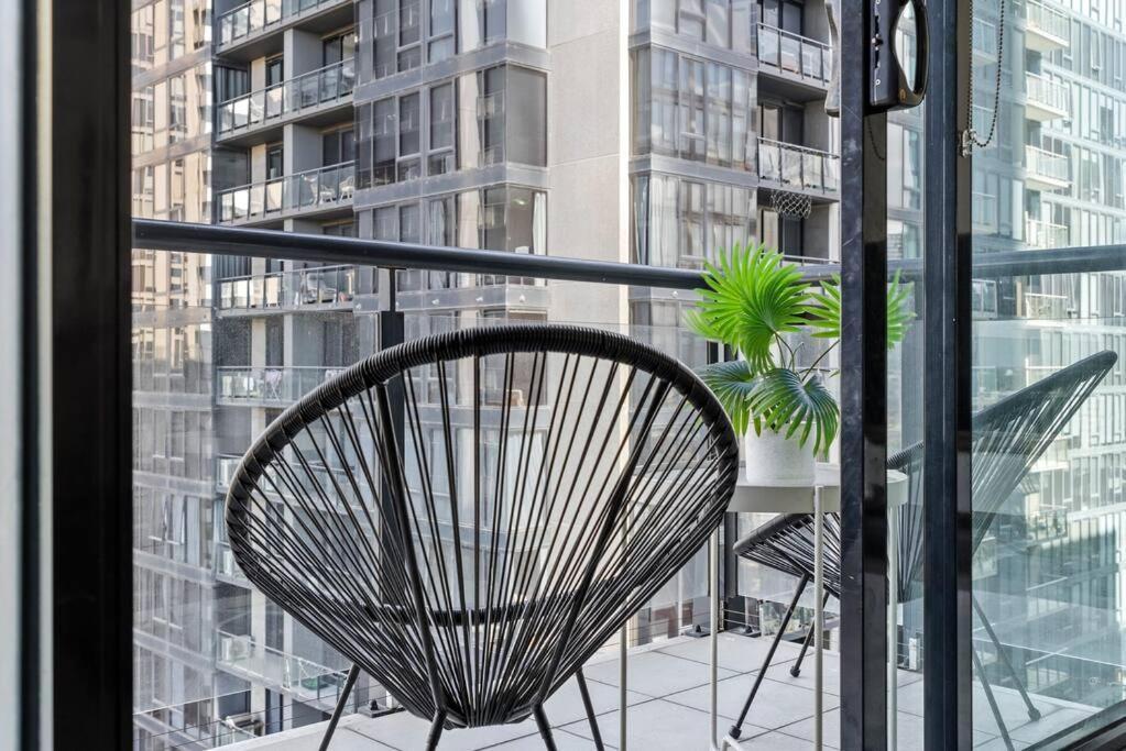1br Southbank Melbourne