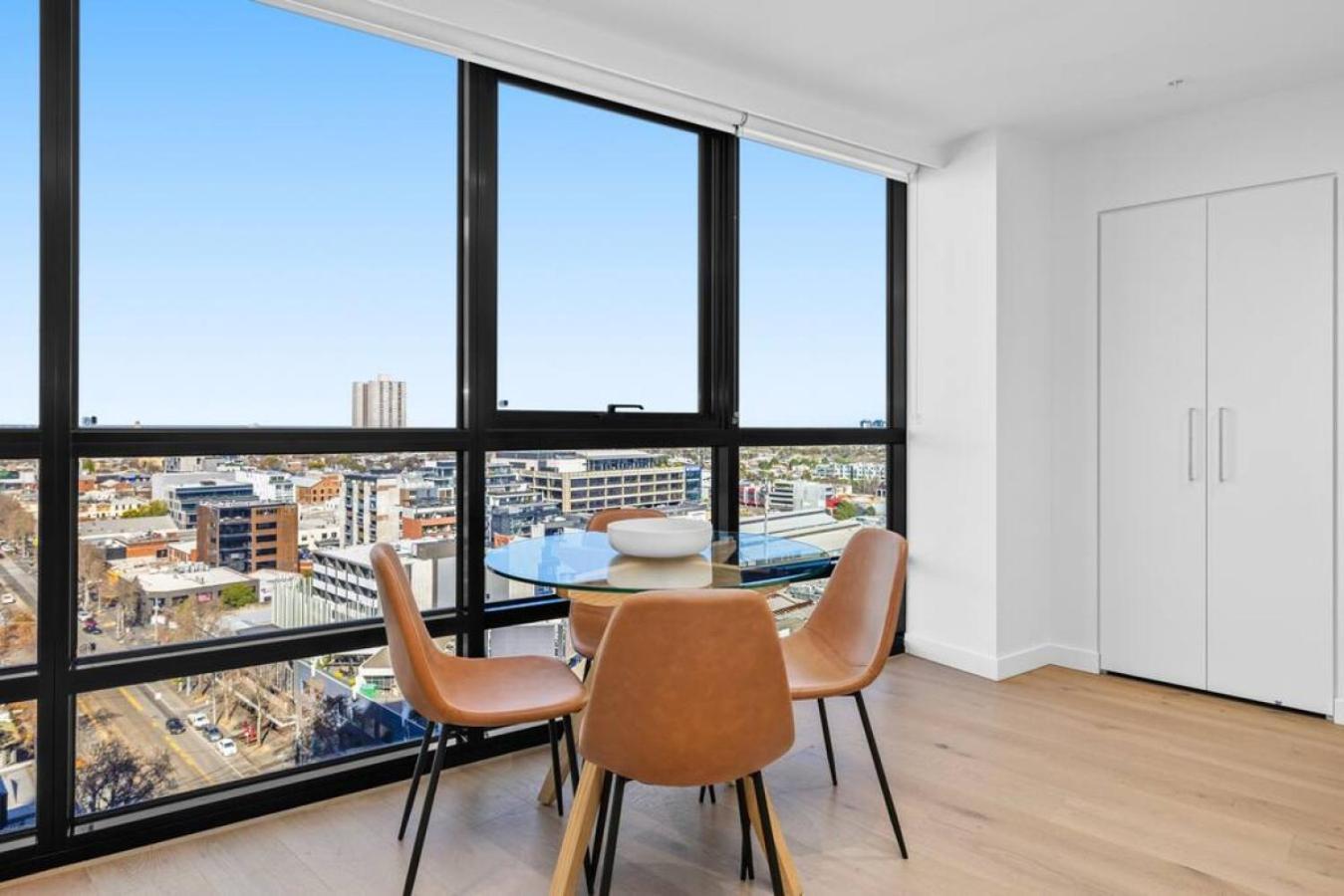New Sensational Southbank Lux