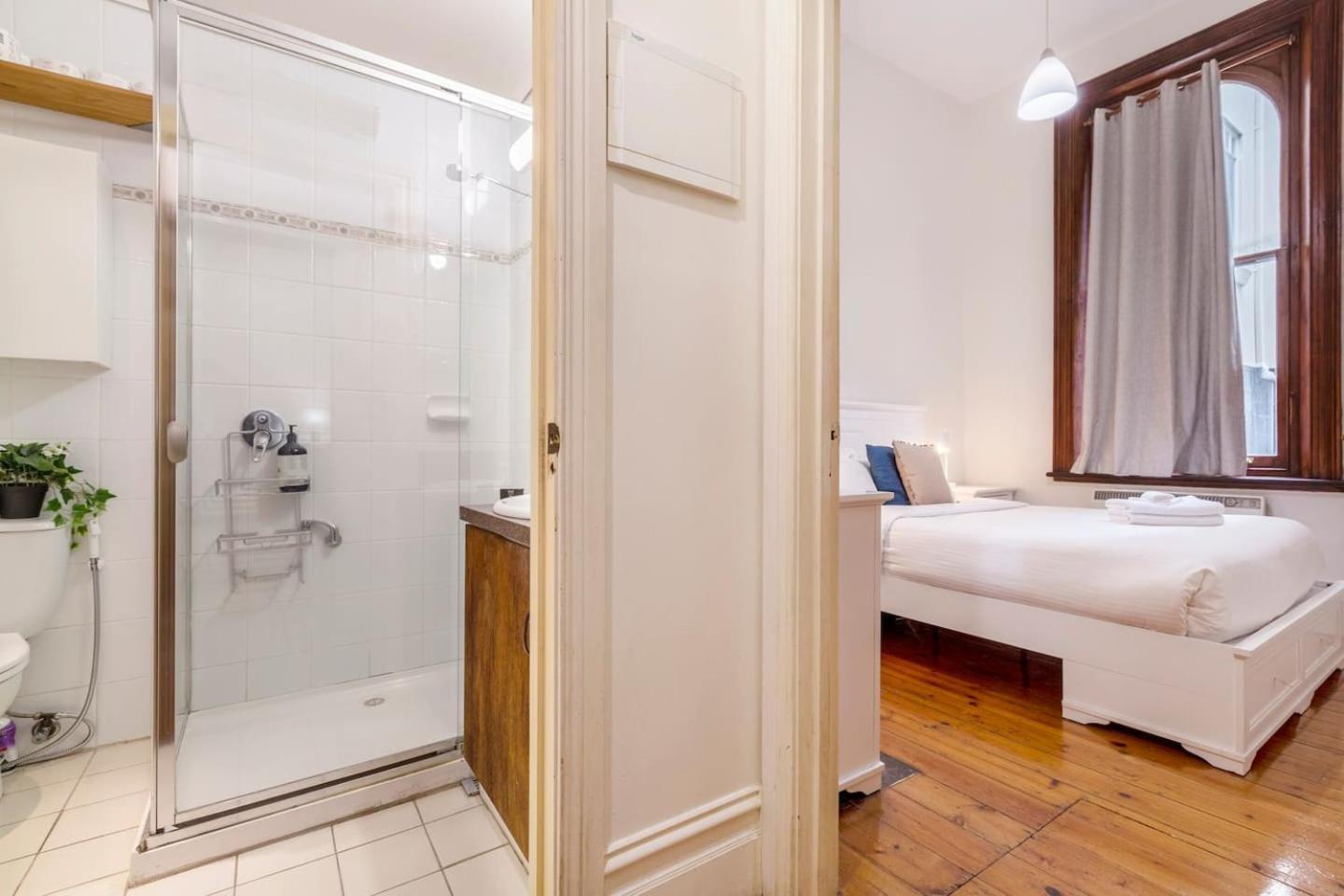 Elwood Manor - A Restored Art-deco Gem Apartment Melbourne