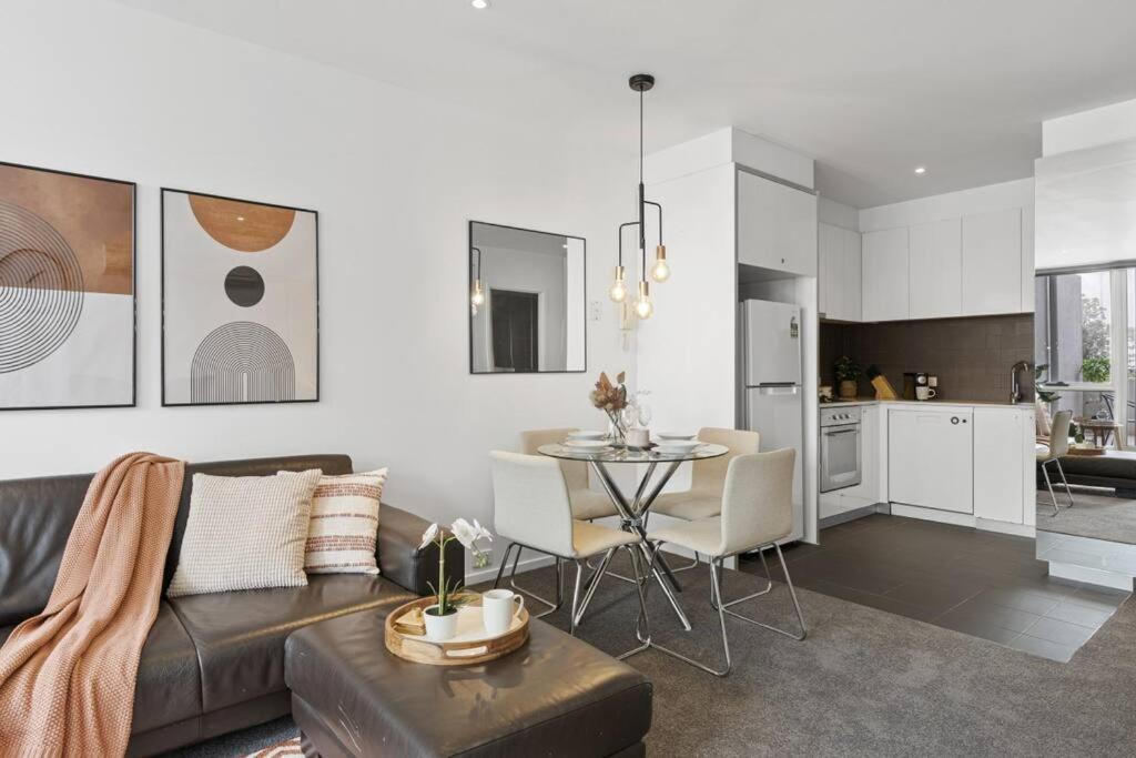 Ultimate Comfort Gem In St Kilda Melbourne