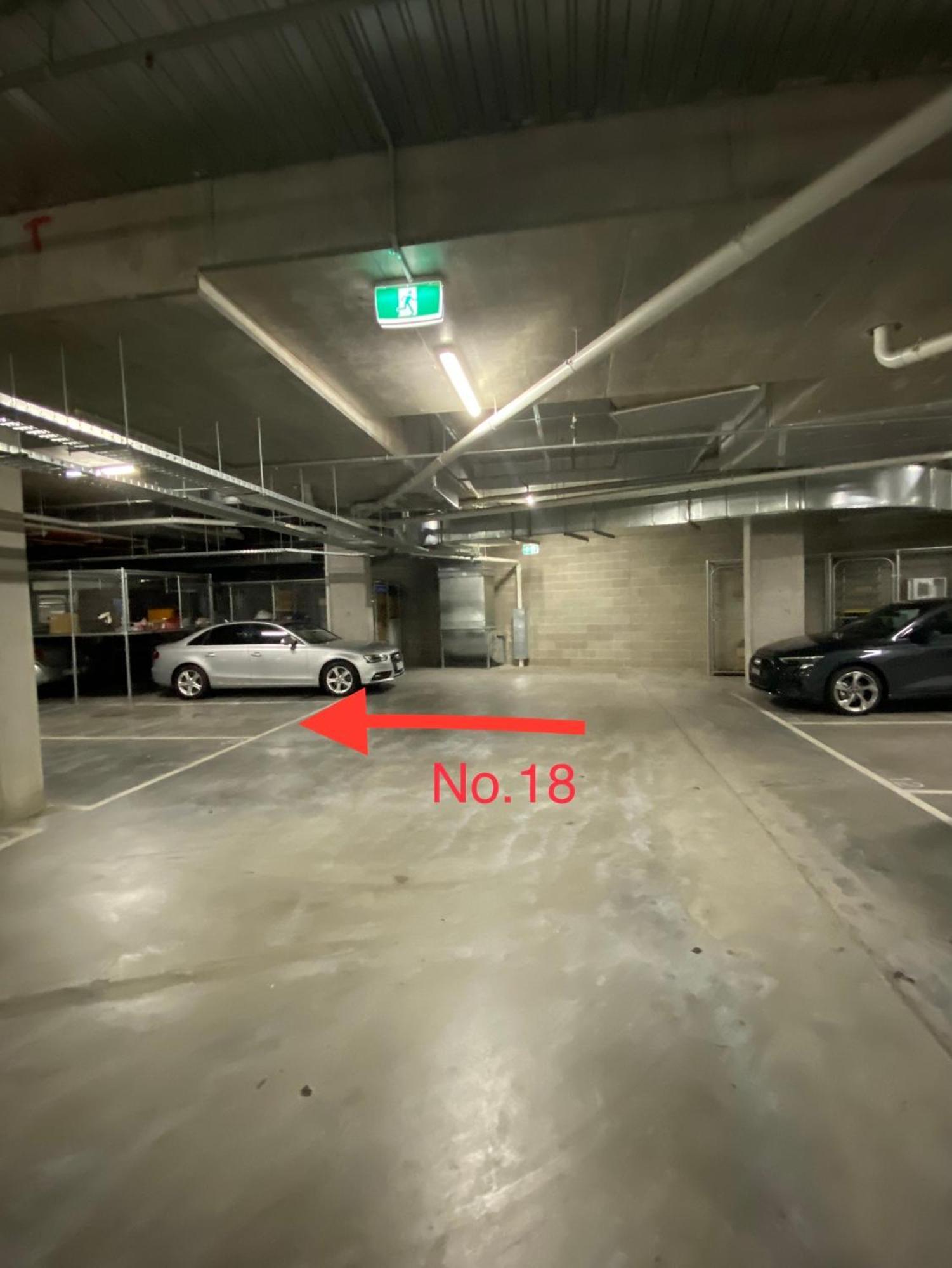 Caulfield Village Apartment