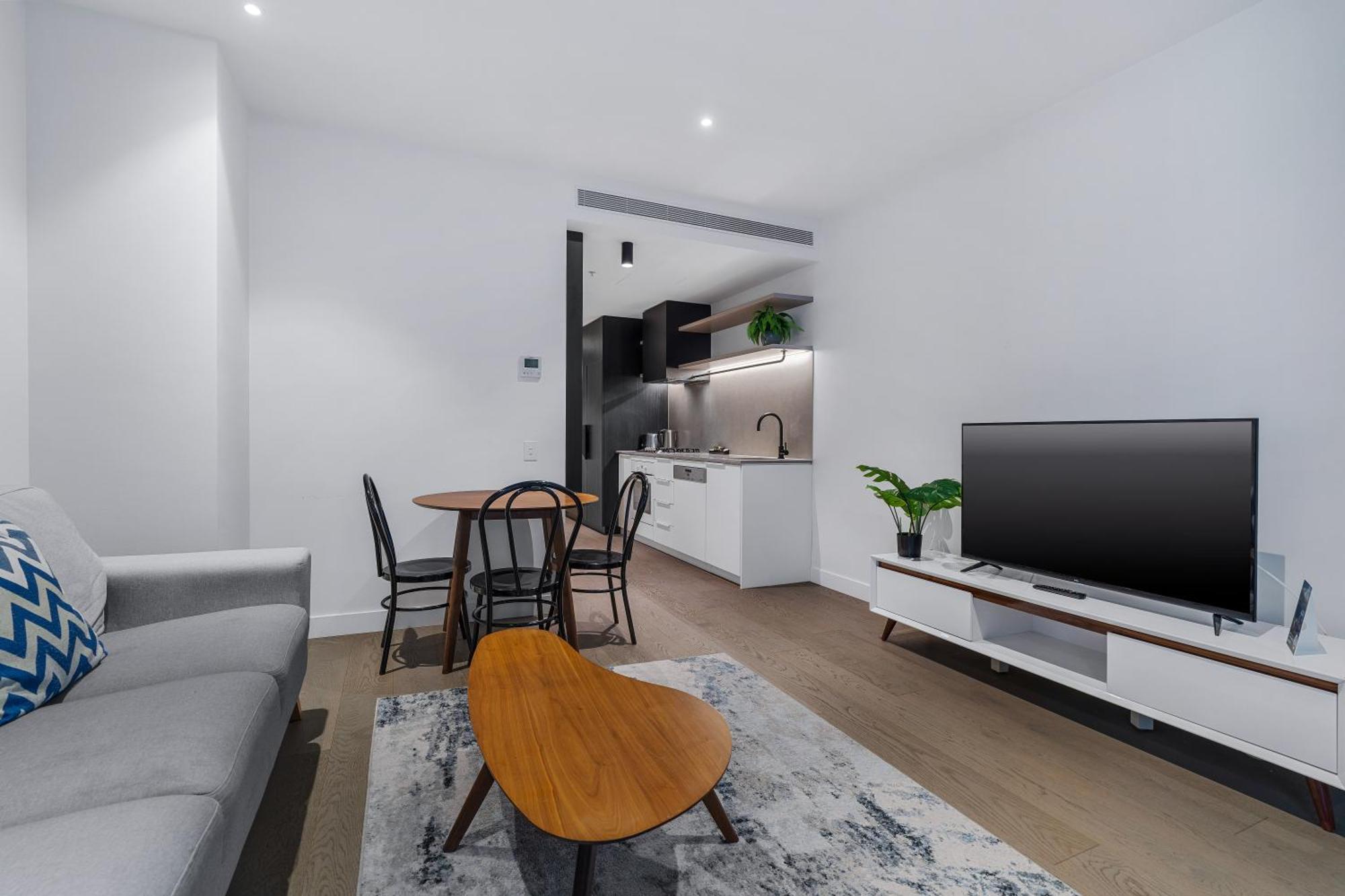 Apartment The Eminence By Cllix *